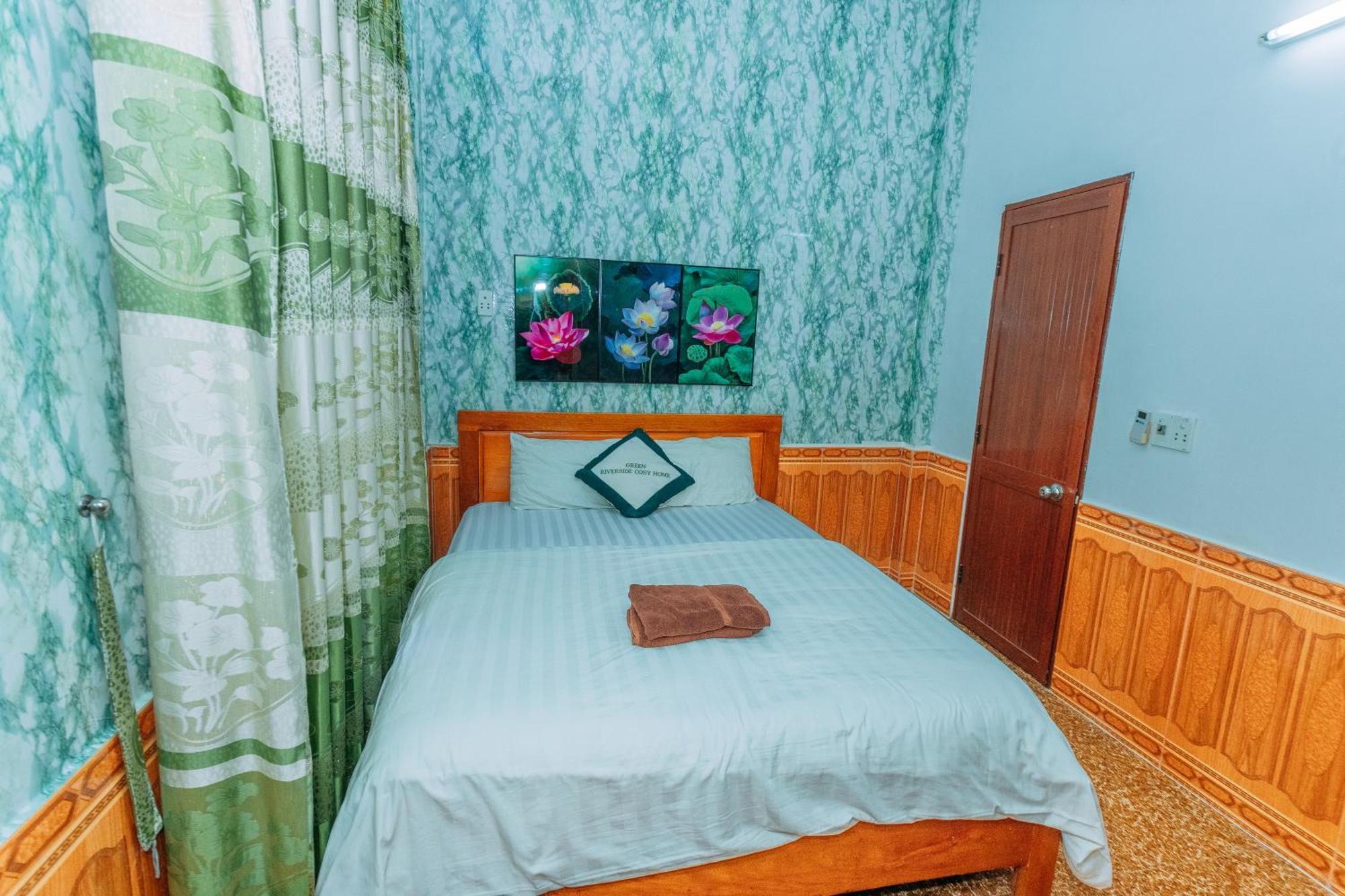 Green Riverside Cosy Home Phong Nha Kültér fotó