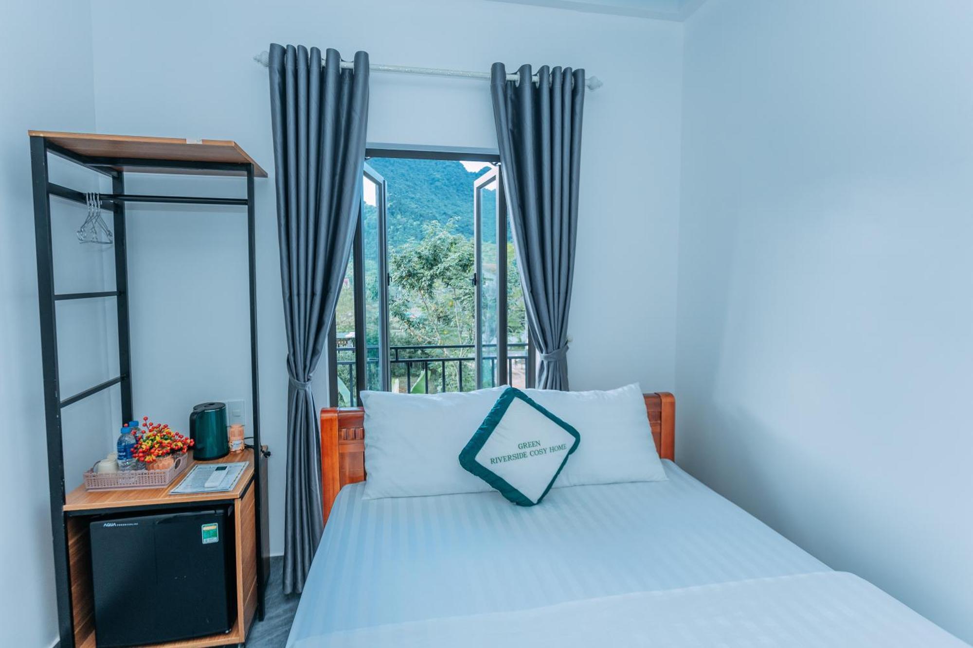Green Riverside Cosy Home Phong Nha Kültér fotó
